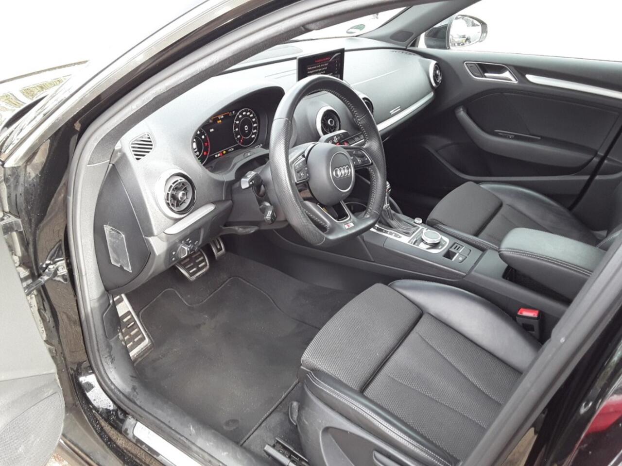 Audi A3 SPORTBACK ACT 1.5 TFSI CoD SPORT S-LINE EDITION / VIRTUAL / XEN