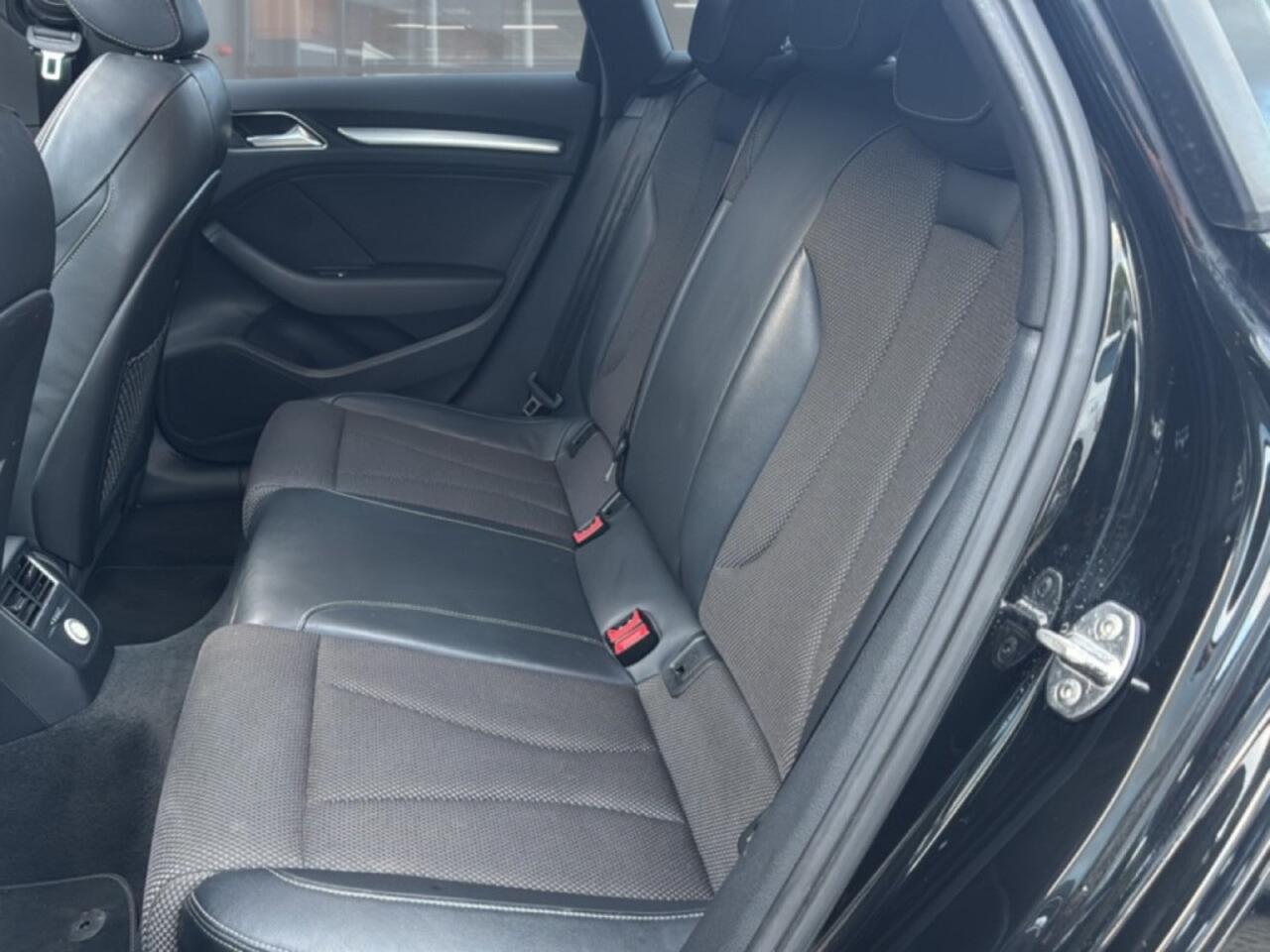 Audi A3 1.0 TFSI S-TRONIC S-LINE PANO-DAK/NAVI/CRUISE/PDC