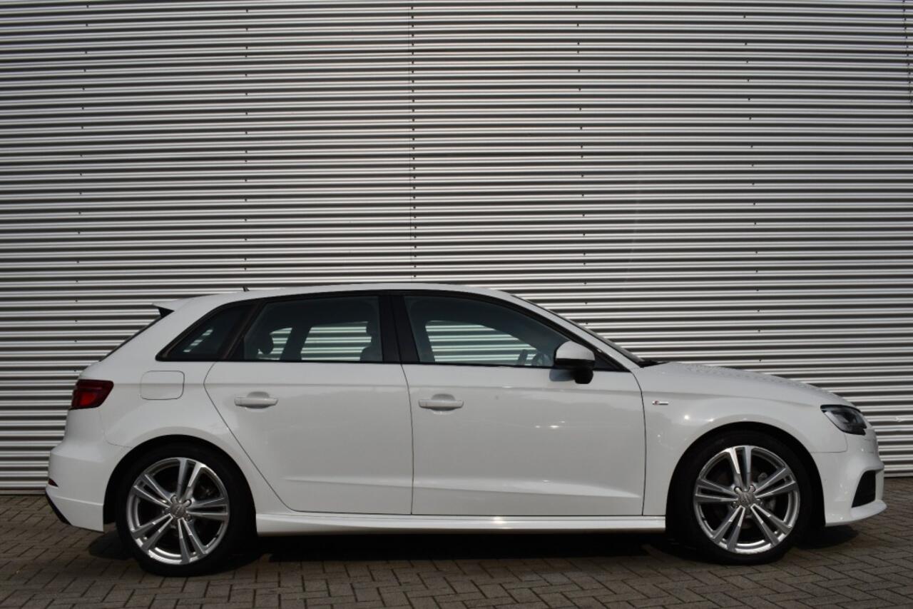 Audi A3 30 TFSI SPORT S-LINE EDITION / NL AUTO / VIRTUAL DISPLAY