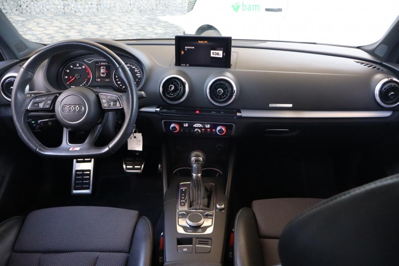 Audi A3 30 TFSI | Geen import | 2x S - S line | Compleet
