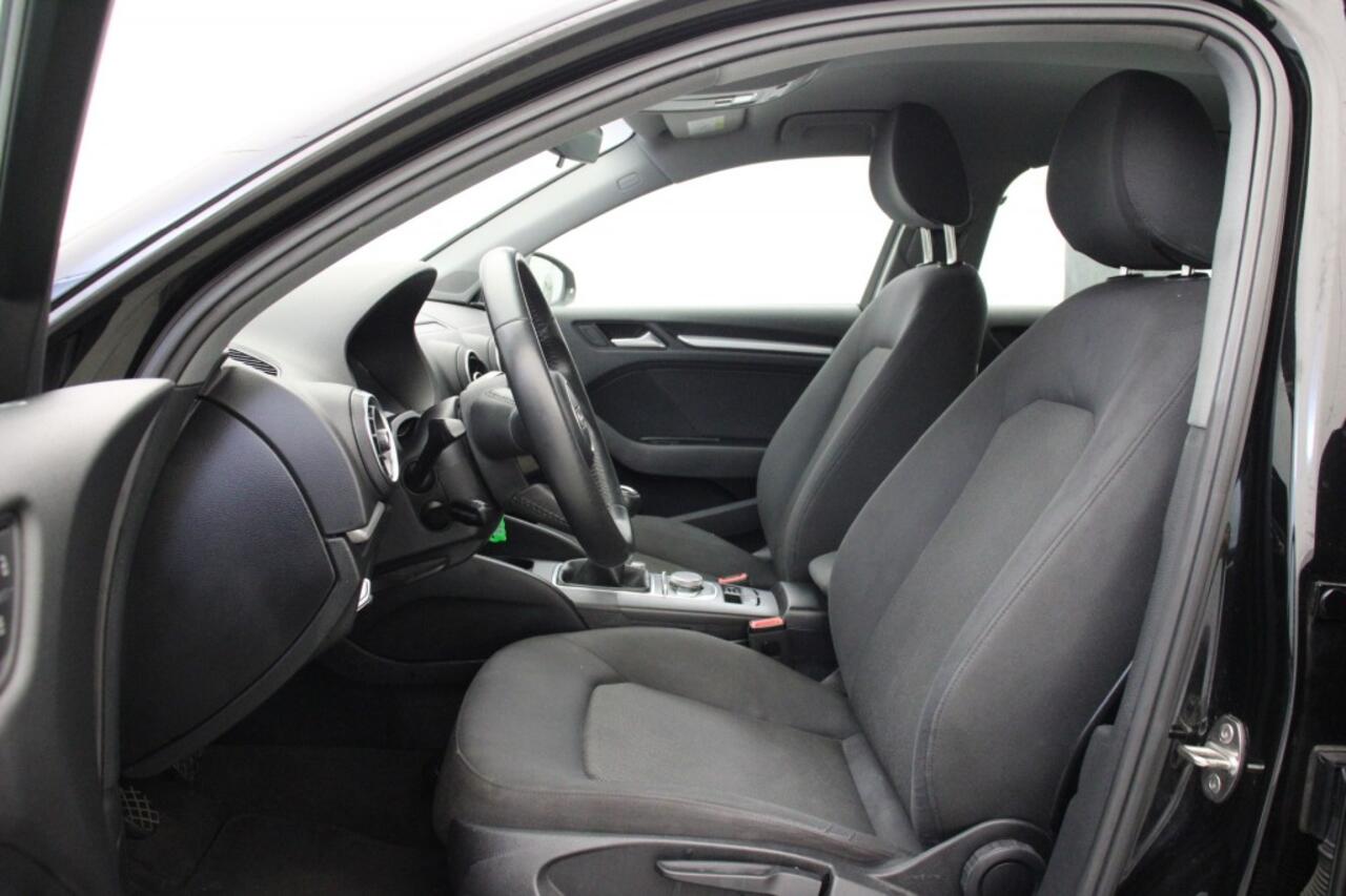Audi A3 35 TFSI ProLine - Navi, Cruise, Clima