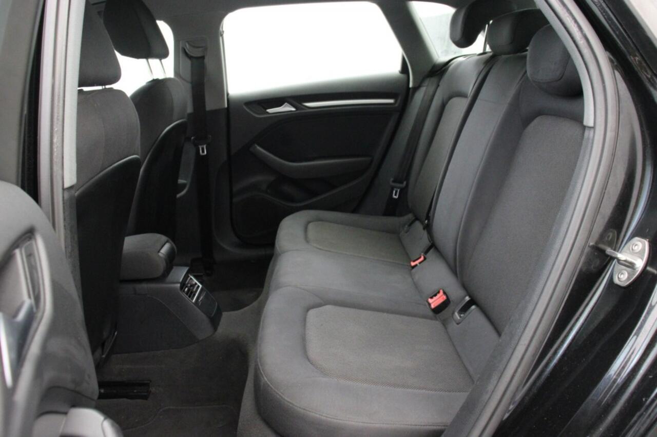 Audi A3 35 TFSI ProLine - Navi, Cruise, Clima