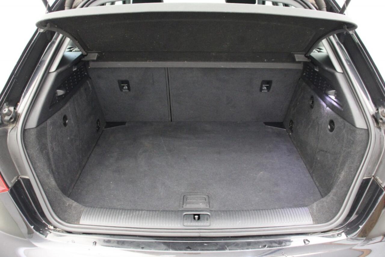 Audi A3 35 TFSI ProLine - Navi, Cruise, Clima