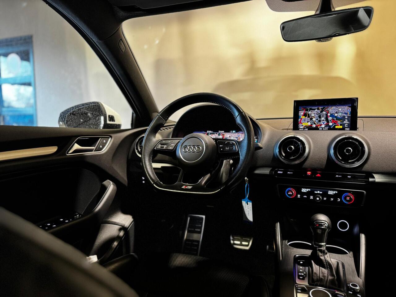 Audi A3 Limousine 1.5 TFSI S Line Edition