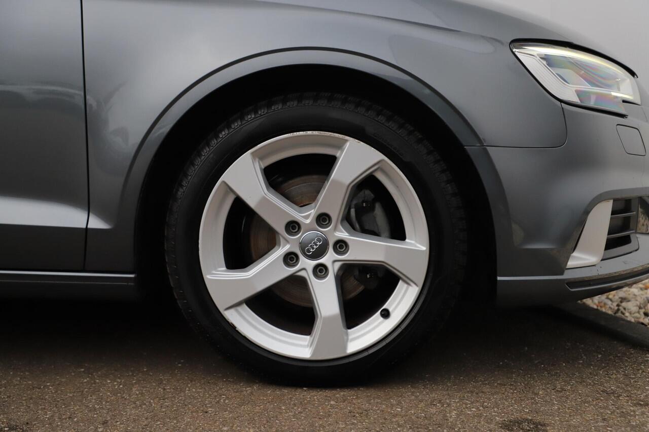 Audi A3 Limousine 35 TFSI CoD Advance 150PK Automaat Virtual Cockpit Bruin Leder LED Navigatie Carplay Climate Cruise Control