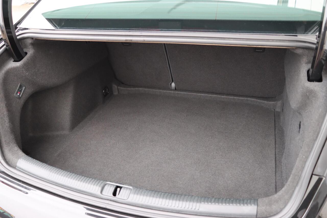 Audi A3 Limousine 40 TFSI quattro Advance Sport 190pk S-Tronic | Trekhaak | Stoelverwarming