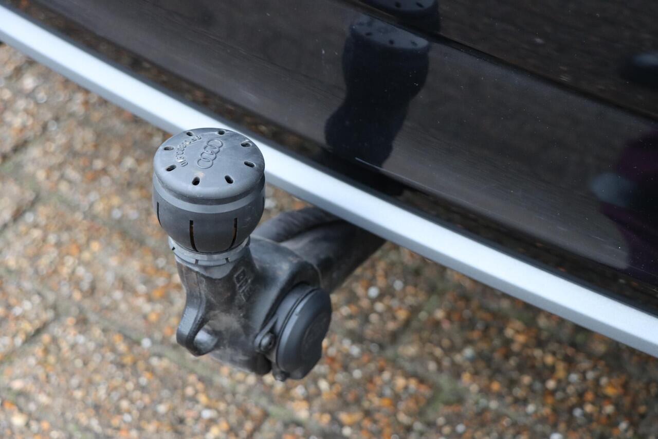 Audi A3 Limousine 40 TFSI quattro Advance Sport 190pk S-Tronic | Trekhaak | Stoelverwarming