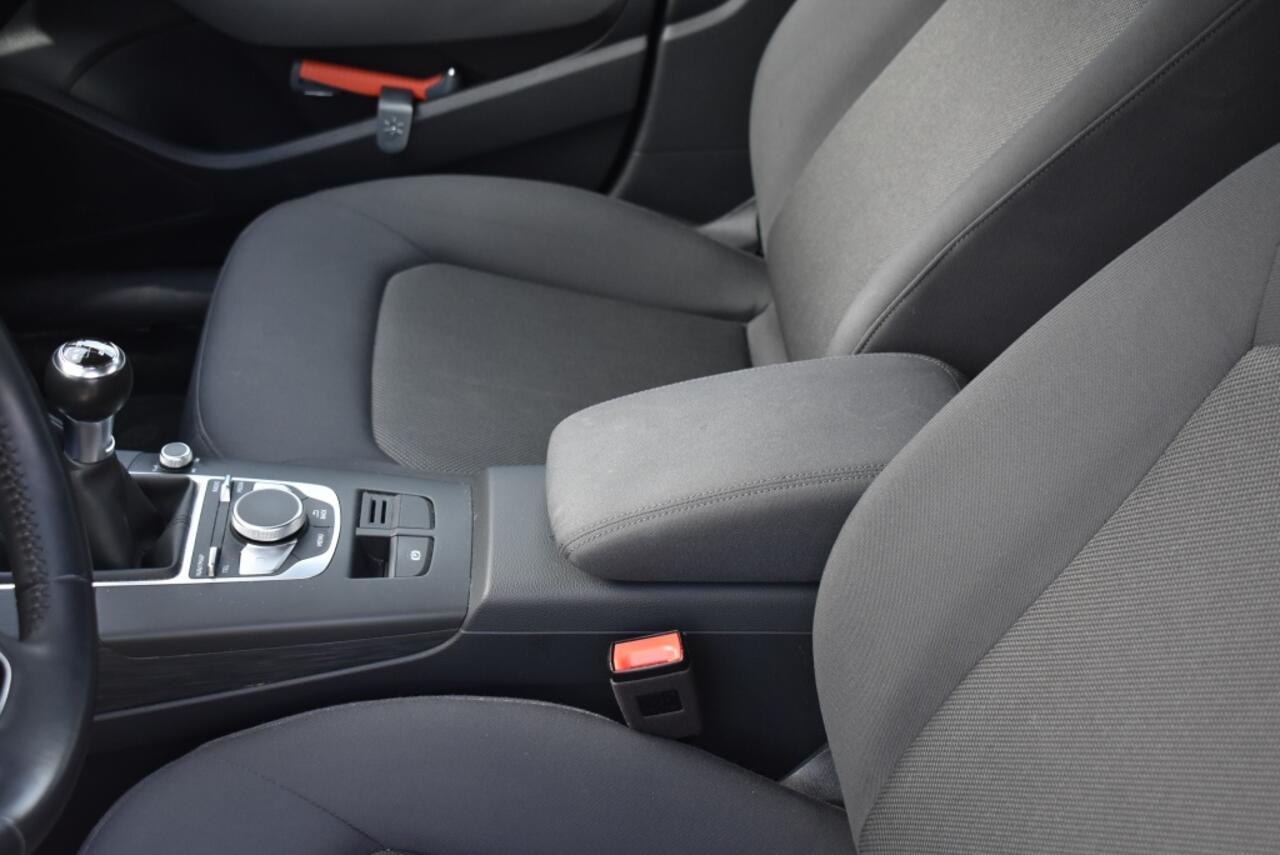 Audi A3 30 TFSI Pro Line NAVI, Cruise