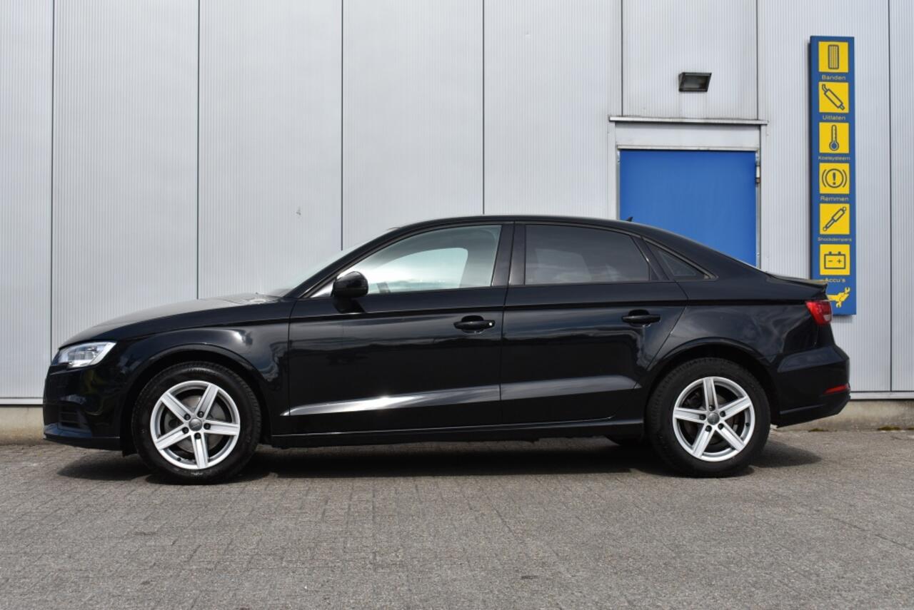 Audi A3 30 TFSI Pro Line NAVI, Cruise