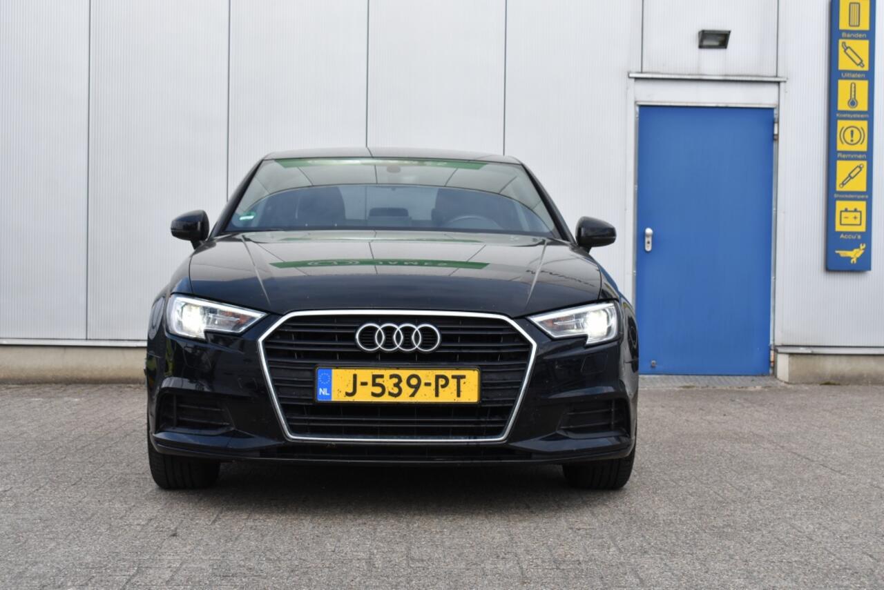 Audi A3 30 TFSI Pro Line NAVI, Cruise