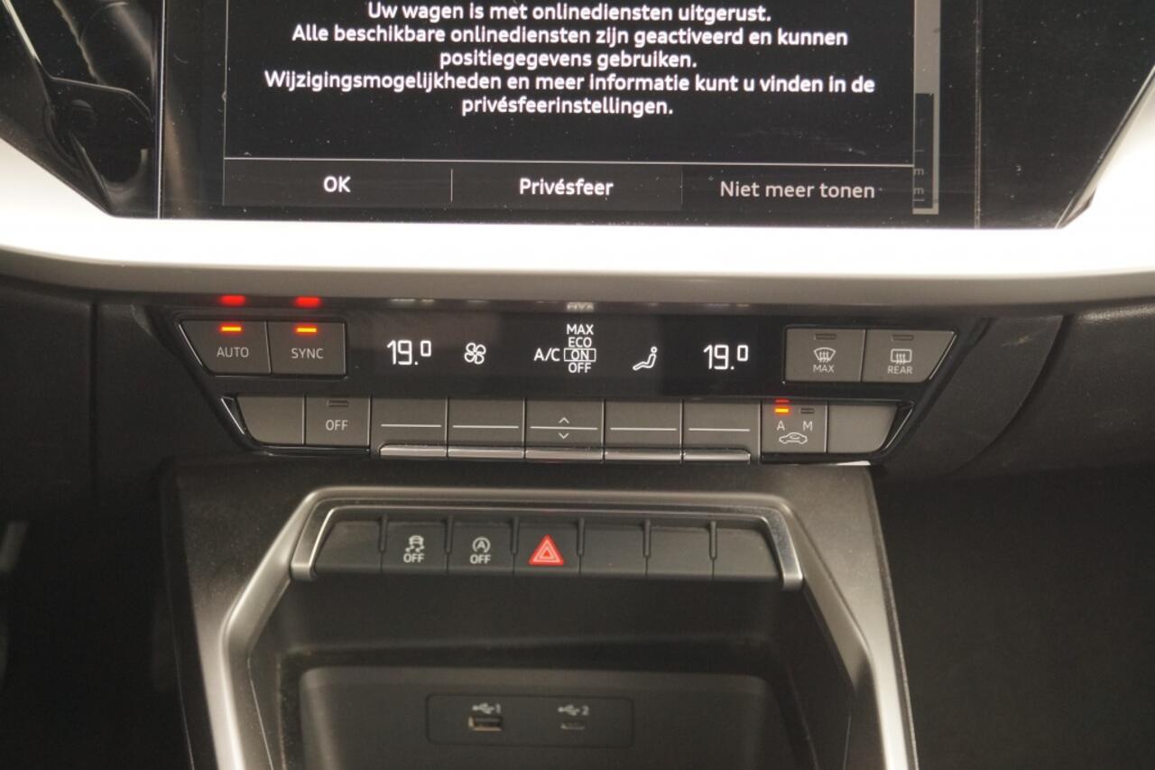 Audi A3 Sportback 30 TDI Business Edition -NAVI-ECC-PDC-