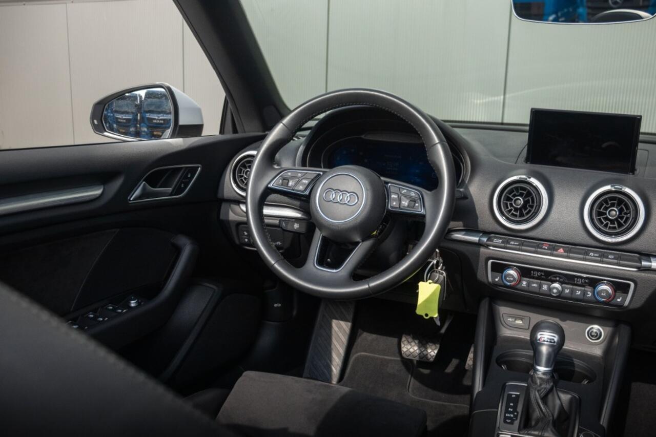 Audi A3 A3 Cabrio, 35 TFSI, S-tronic, S-line