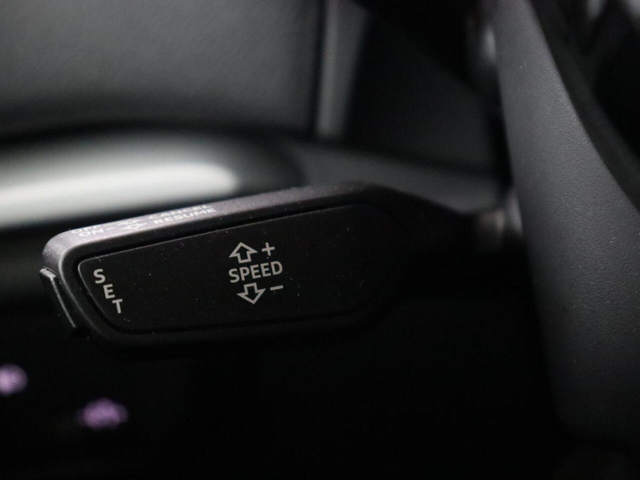 Audi A3 35 TFSI Pro Line | 150pk | Bi-Xenon | Navigatie | Cruise control | Airco | Parkeerhulp | Bluetooth | Aluminium raamlijsten