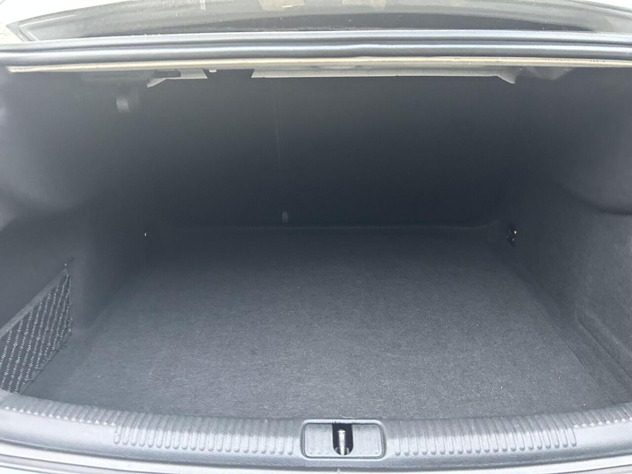 Audi A3 Limousine 30 TFSI Advance Sport S-Line