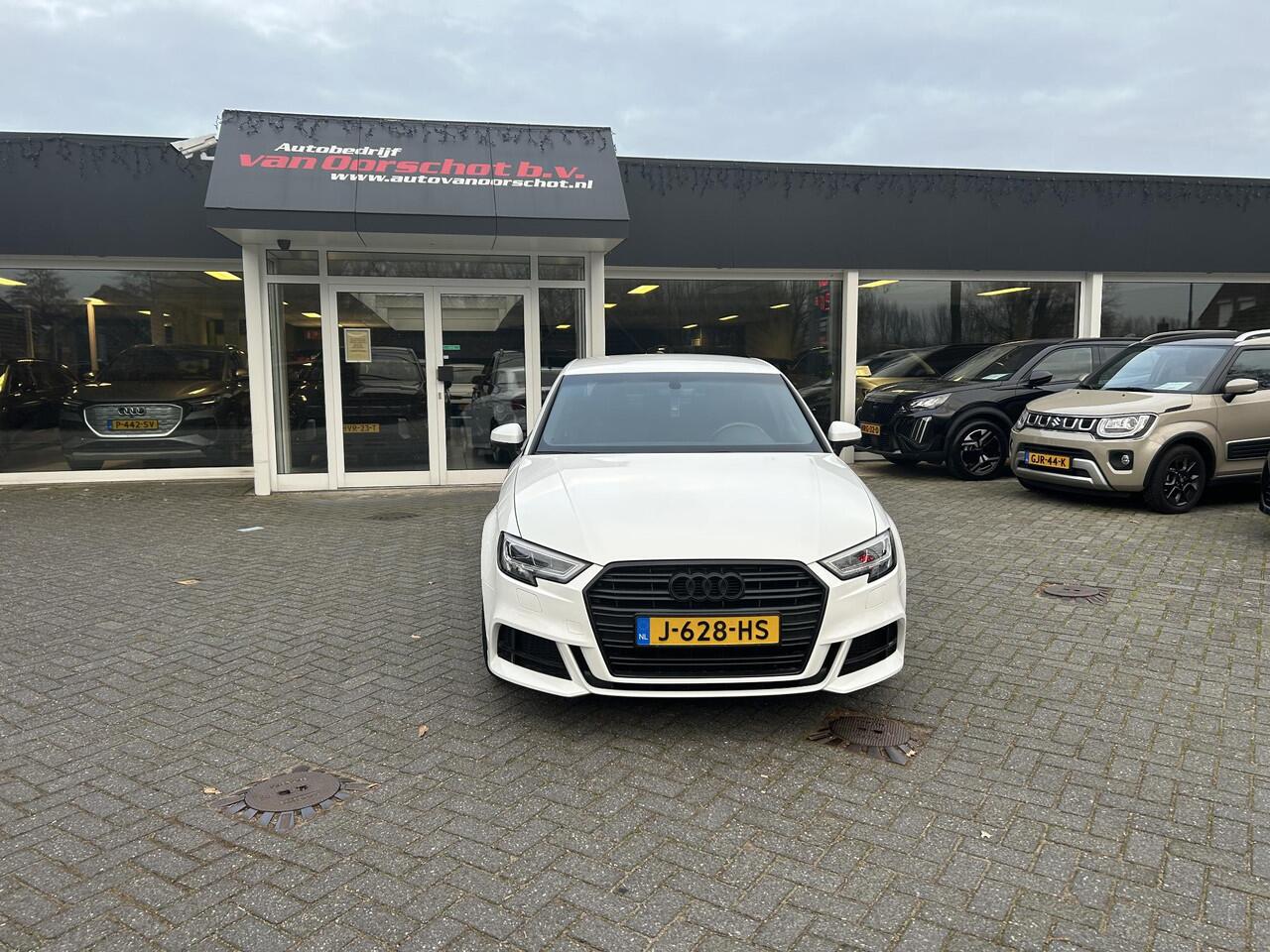 Audi A3 Limousine 30 TFSI Advance Sport S-Line