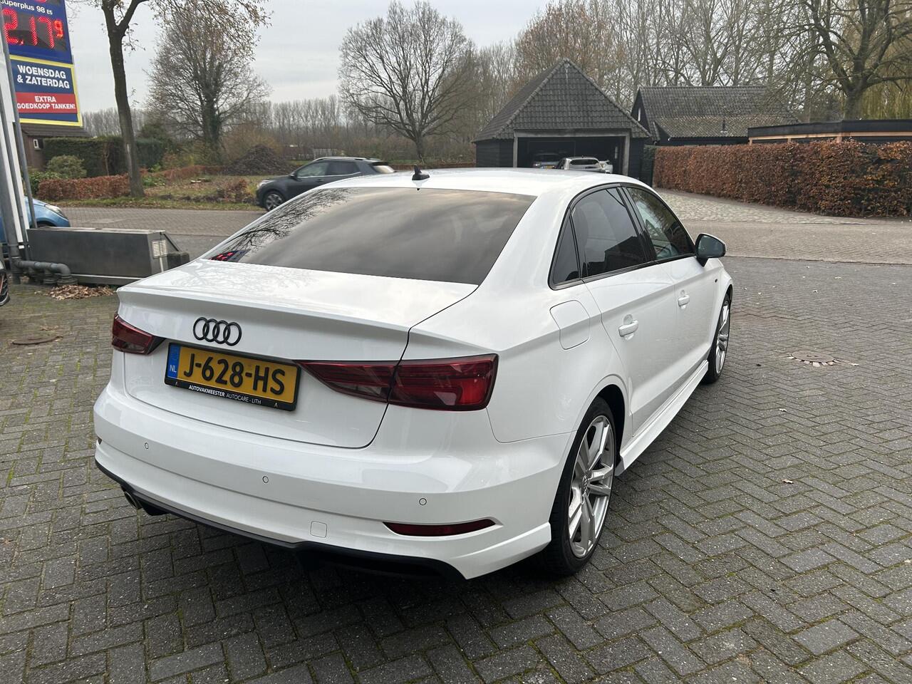 Audi A3 Limousine 30 TFSI Advance Sport S-Line