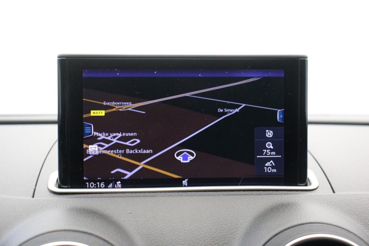 Audi A3 Sportback 30 G-Tron Pro Line Automaat - Navi, Cruise, Camera, Trekhaak