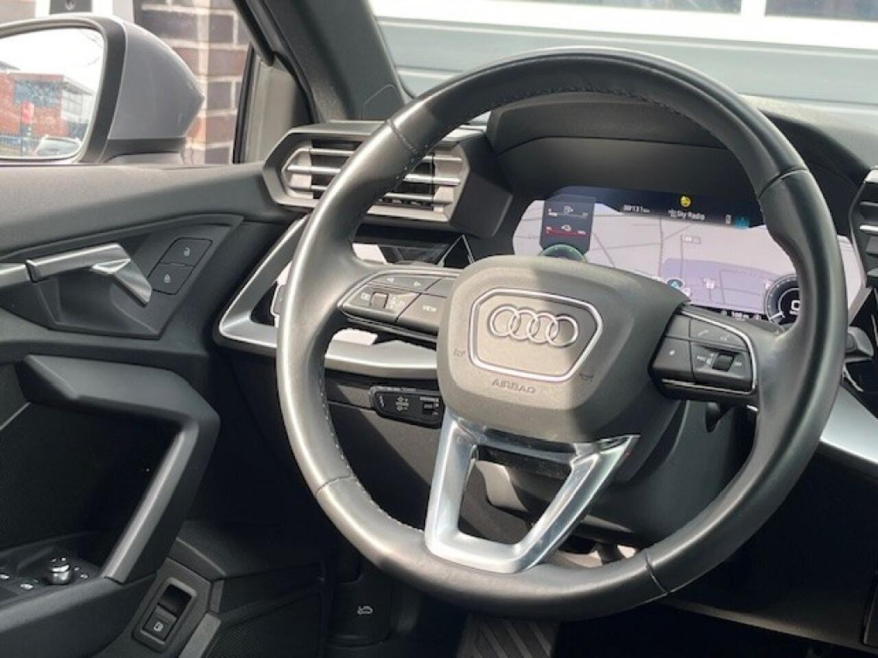 Audi A3 SPORTBACK 40 TFSI E BNS EDIT. - VIRTUAL - ACC - STOELVERW.