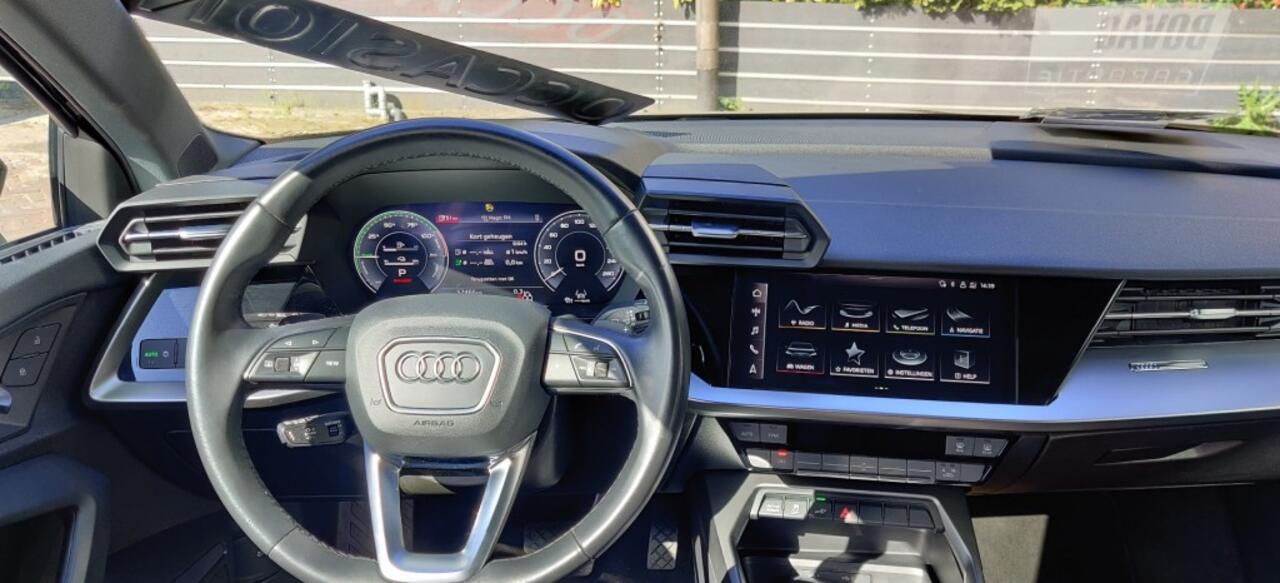 Audi A3 40 TFSIE Edition Bang en Olufsun