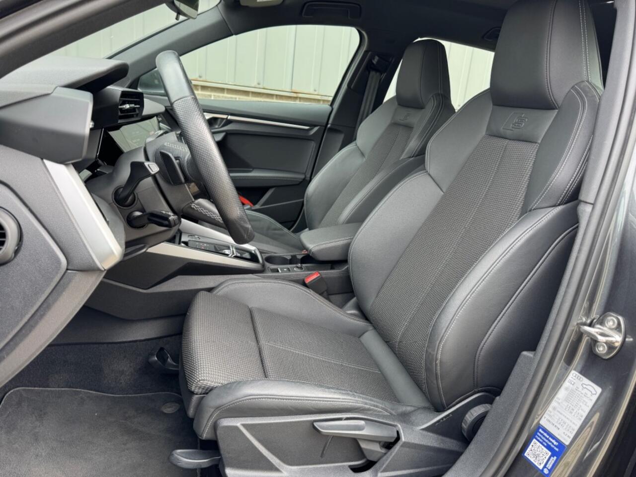 Audi A3 35 TFSI S-Line S-tronic Sportback