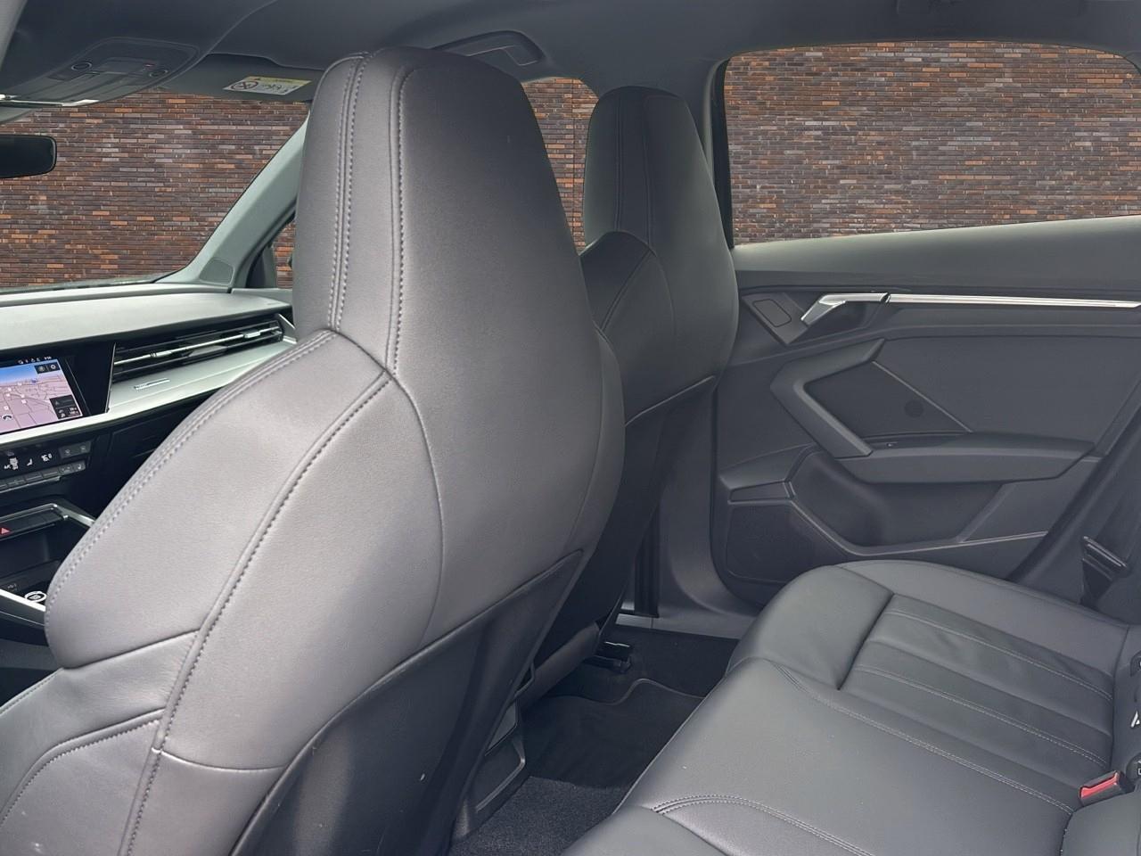 Audi A3 Limousine 35 TFSI ECC LEDER VIRTUAL NAVIGATIE