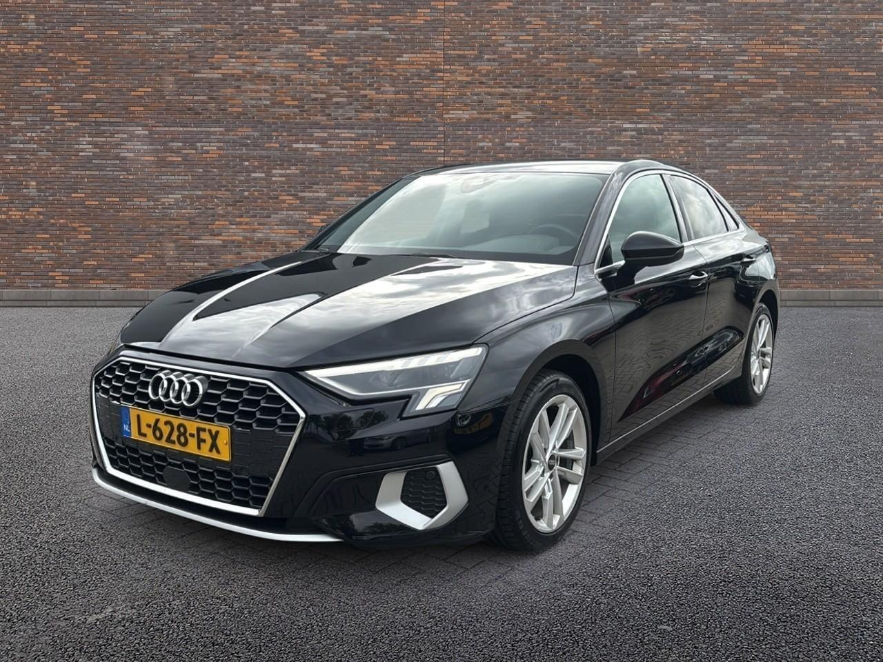 Audi A3 Limousine 35 TFSI ECC LEDER VIRTUAL NAVIGATIE