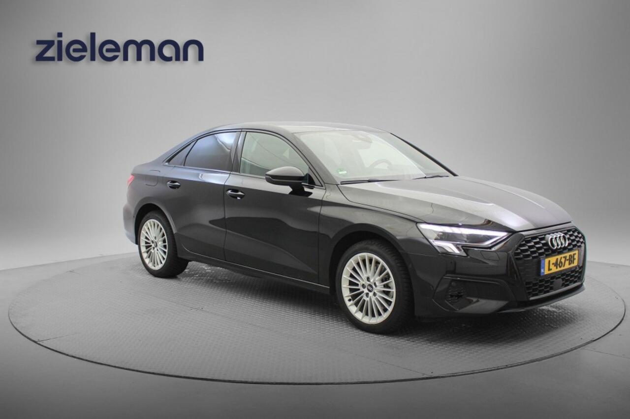 Audi A3 Limousine 30 TFSI Business Edition Automaat - Carplay, Digitaal Cockpit