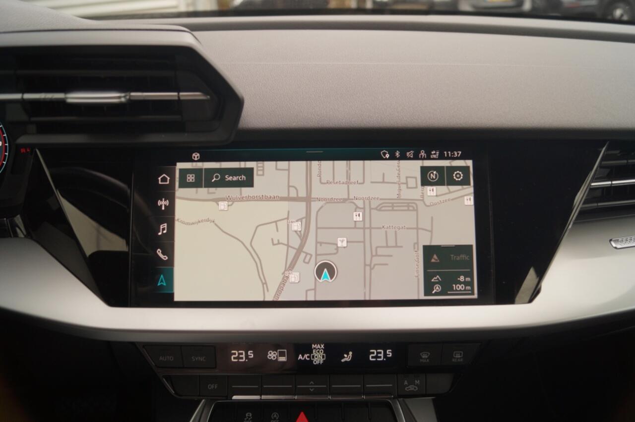 Audi A3 Sportback 30 TFSI Automaat Advanced Edition -LEER-NAVI-ECC-