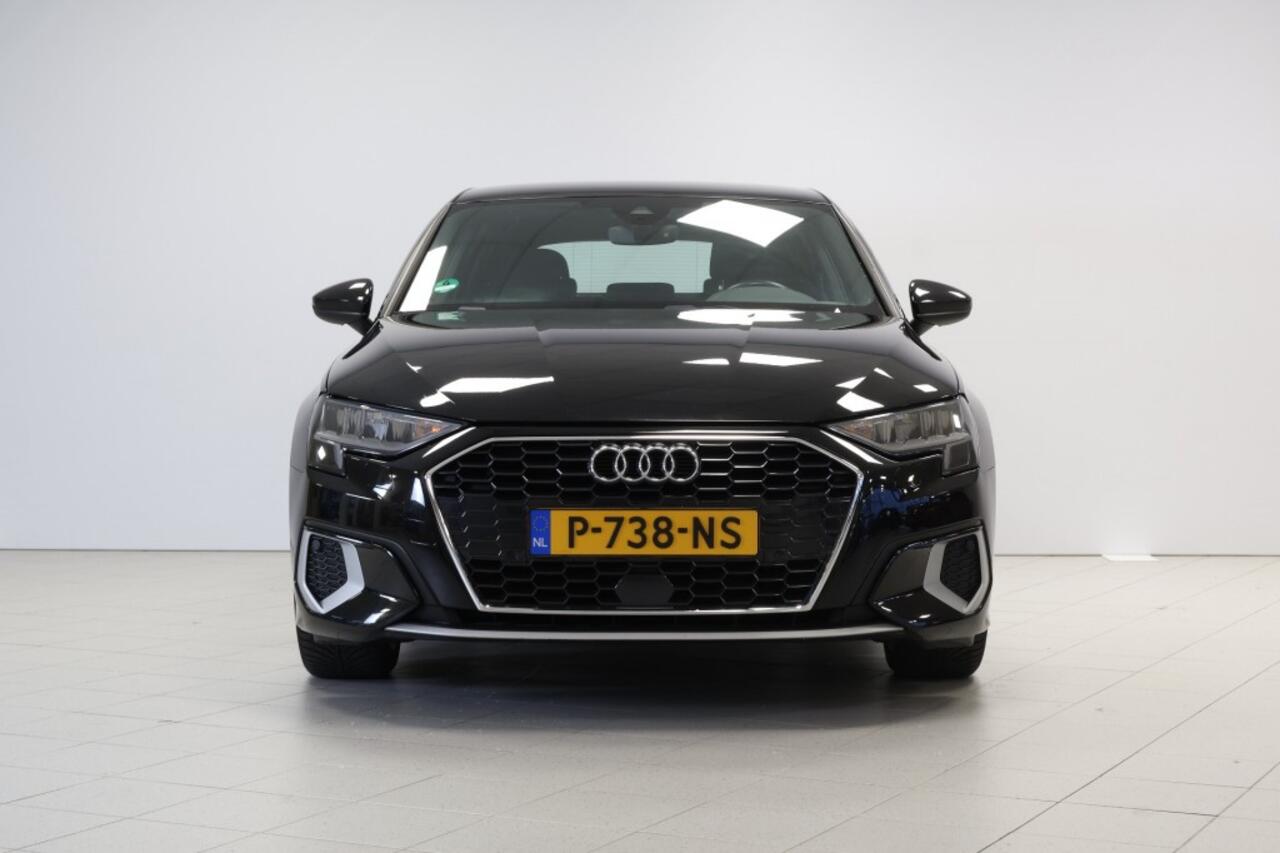 Audi A3 30 TFSI Business Edition - ACC - Virtual Cockpit - Stoelverw.
