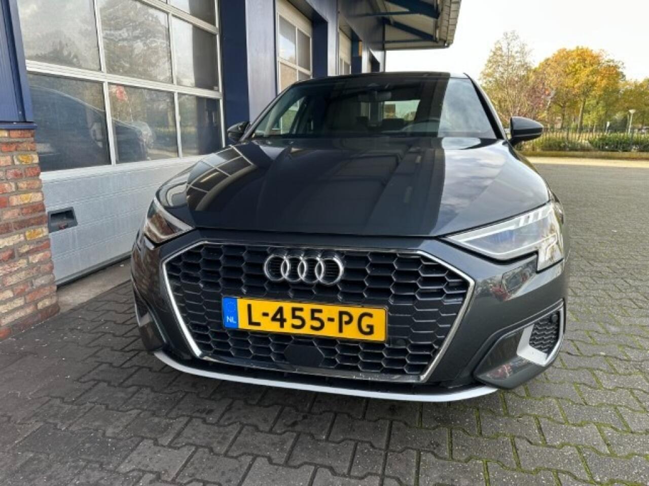 Audi A3 35 TFSI S-TRONIC 150 PK, AUT, PANO, TREKHAAK, STOELVERW, ALL IN prijs.