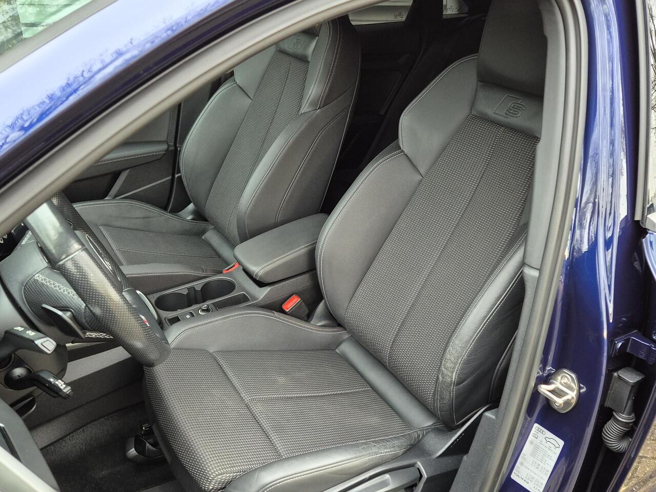 Audi A3 Limousine 35 TFSI S edition AUTOMAAT | Airco | Navigatie | Parkeersensoren | Cruise Control | Licht metalen velgen