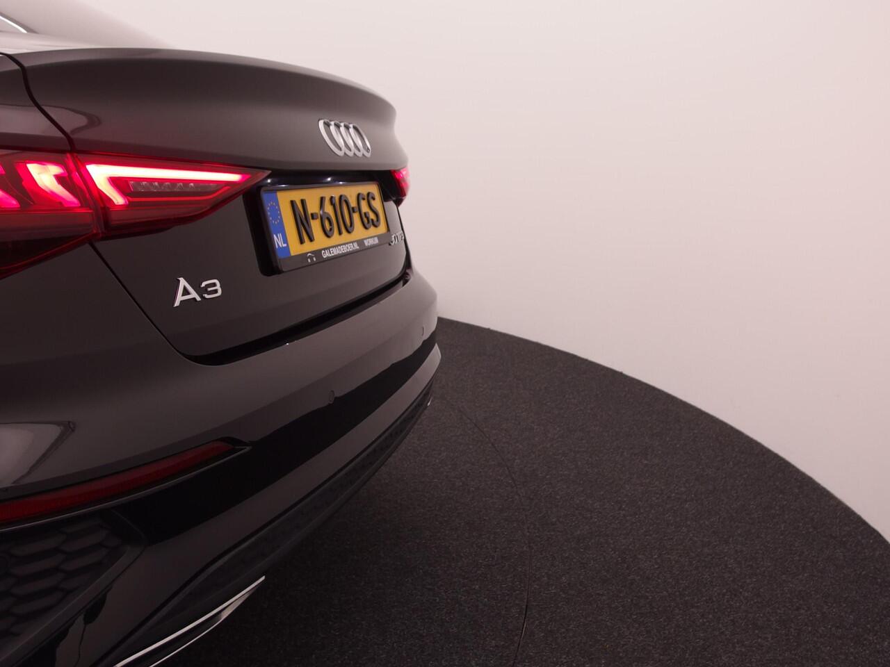 Audi A3 Limousine 30 TFSI S edition AUTOMAAT / S-LINE / NAVI / CLIMA / PDC / BLUETOOTH / DAB+ / CARPLAY / FULL LED / NL-AUTO