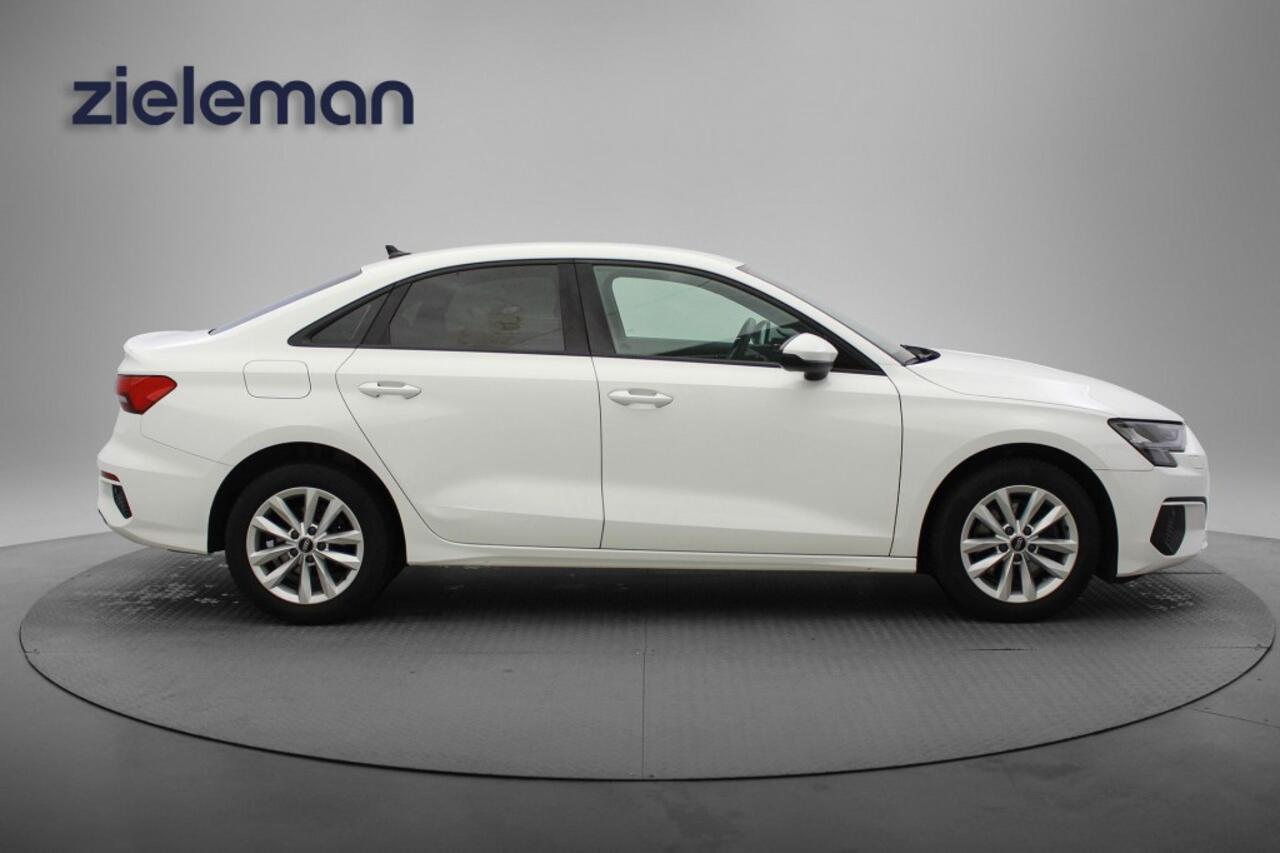 Audi A3 Limousine 30 TFSI Pro Line Automaat - Digitaal Cockpit, Carplay, Navi, Cruise