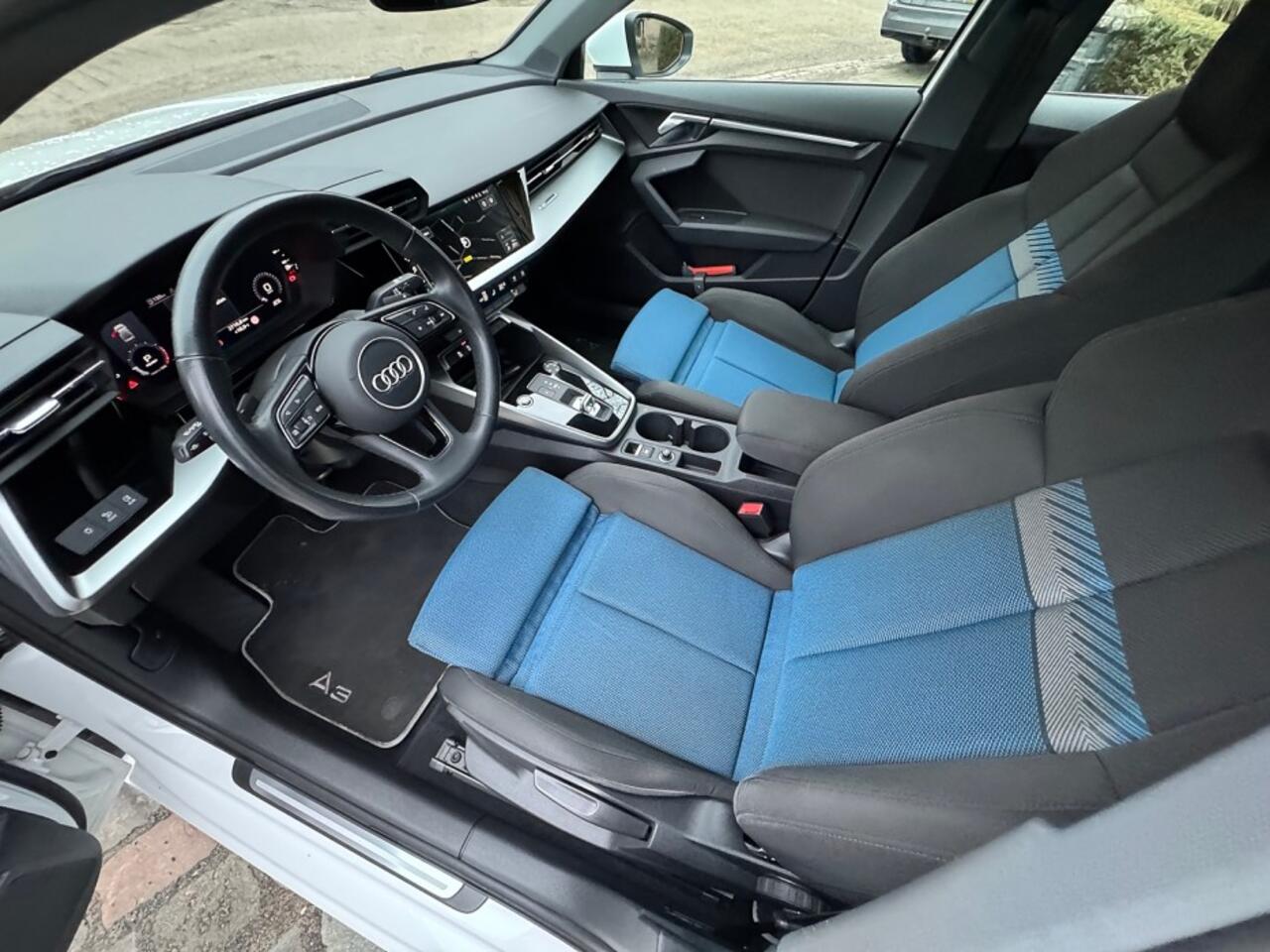 Audi A3 Limousine 30 TFSI autom Advanced edition digidash,ecc,lmv,led,navi,sportstoelen,chroom