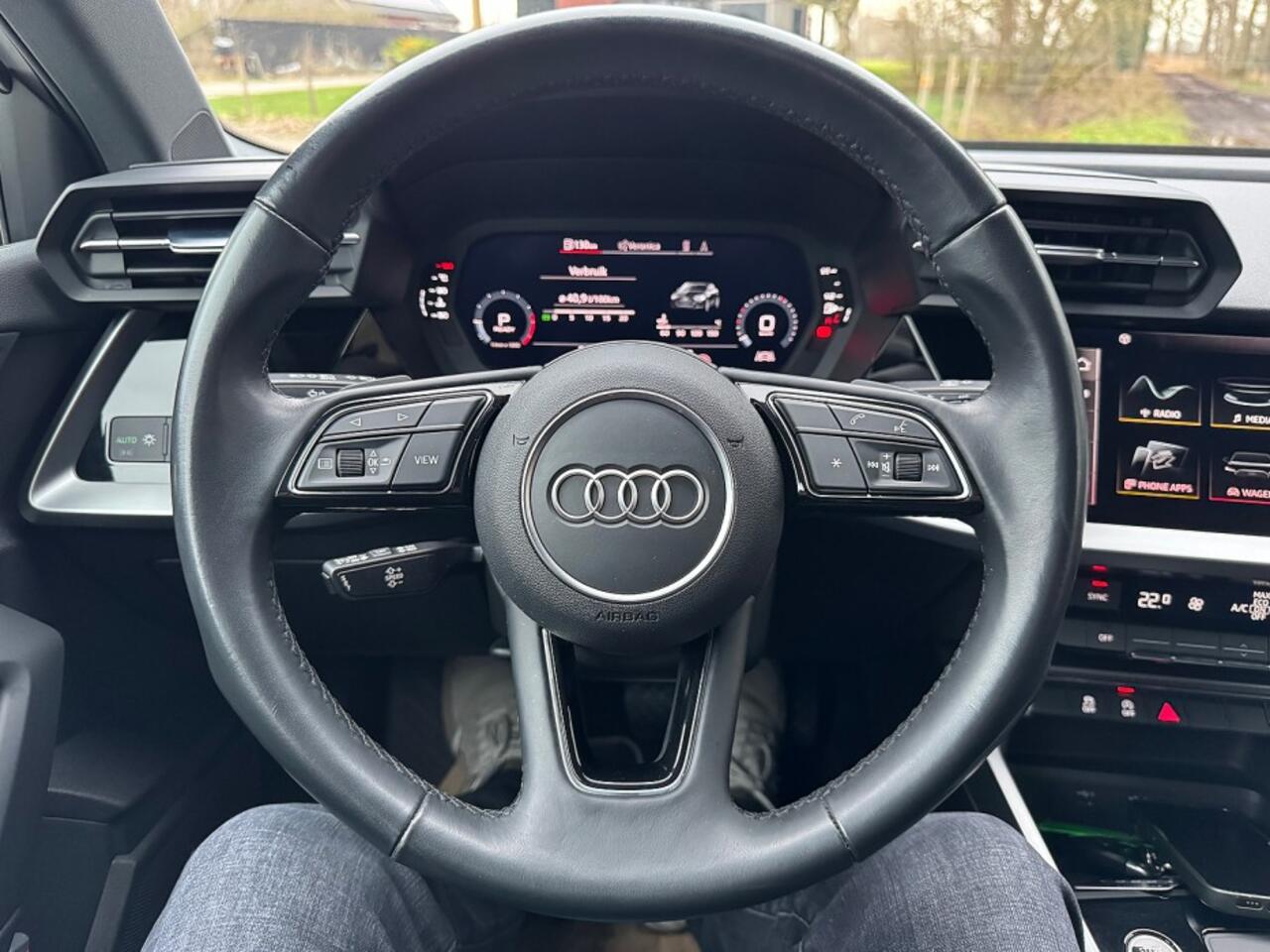 Audi A3 Limousine 30 TFSI autom Advanced edition digidash,ecc,lmv,led,navi,sportstoelen,chroom