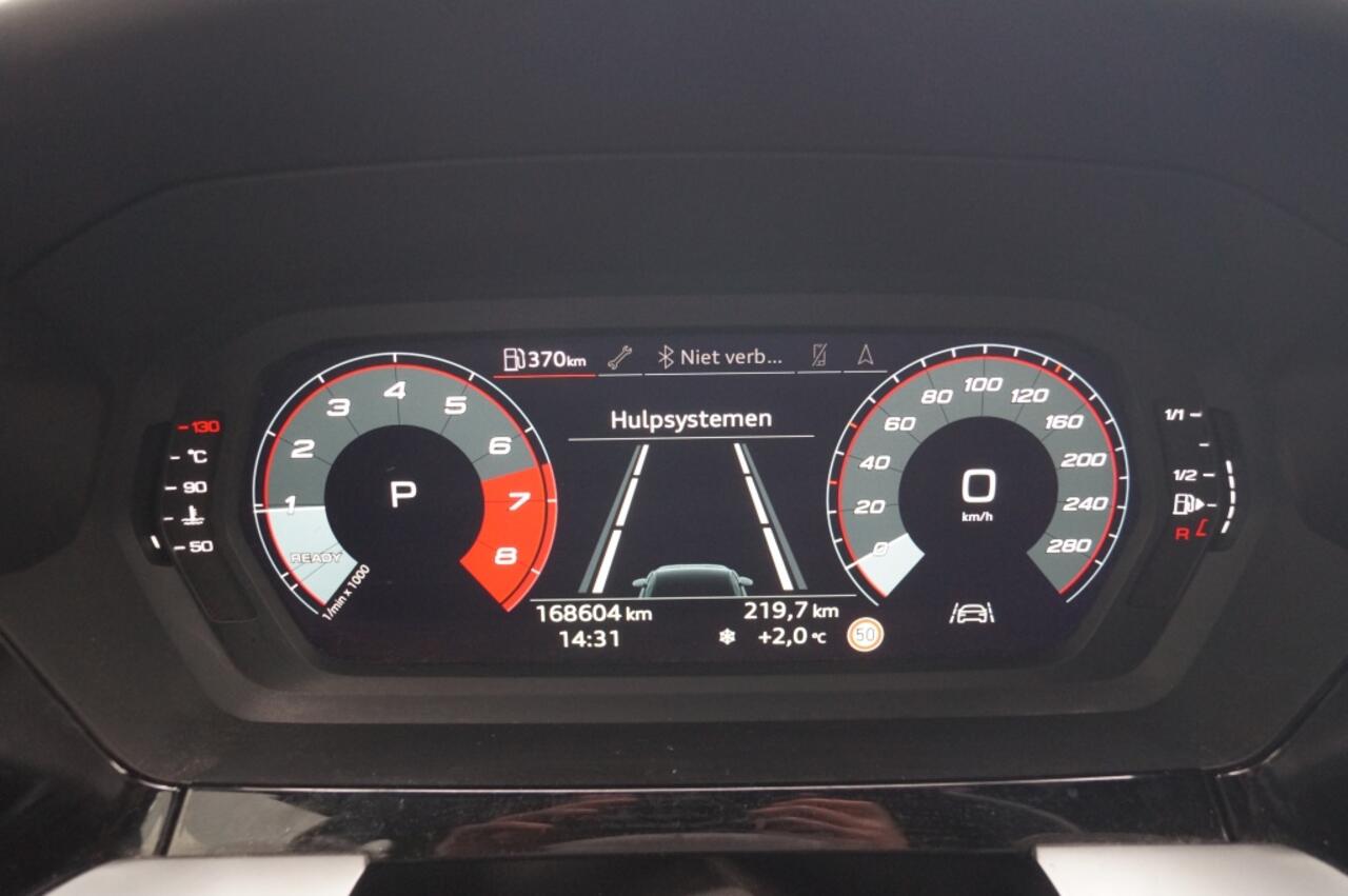 Audi A3 Limousine 30 TFSI Automaat S-Line Edition -NAVI-ECC-LED-