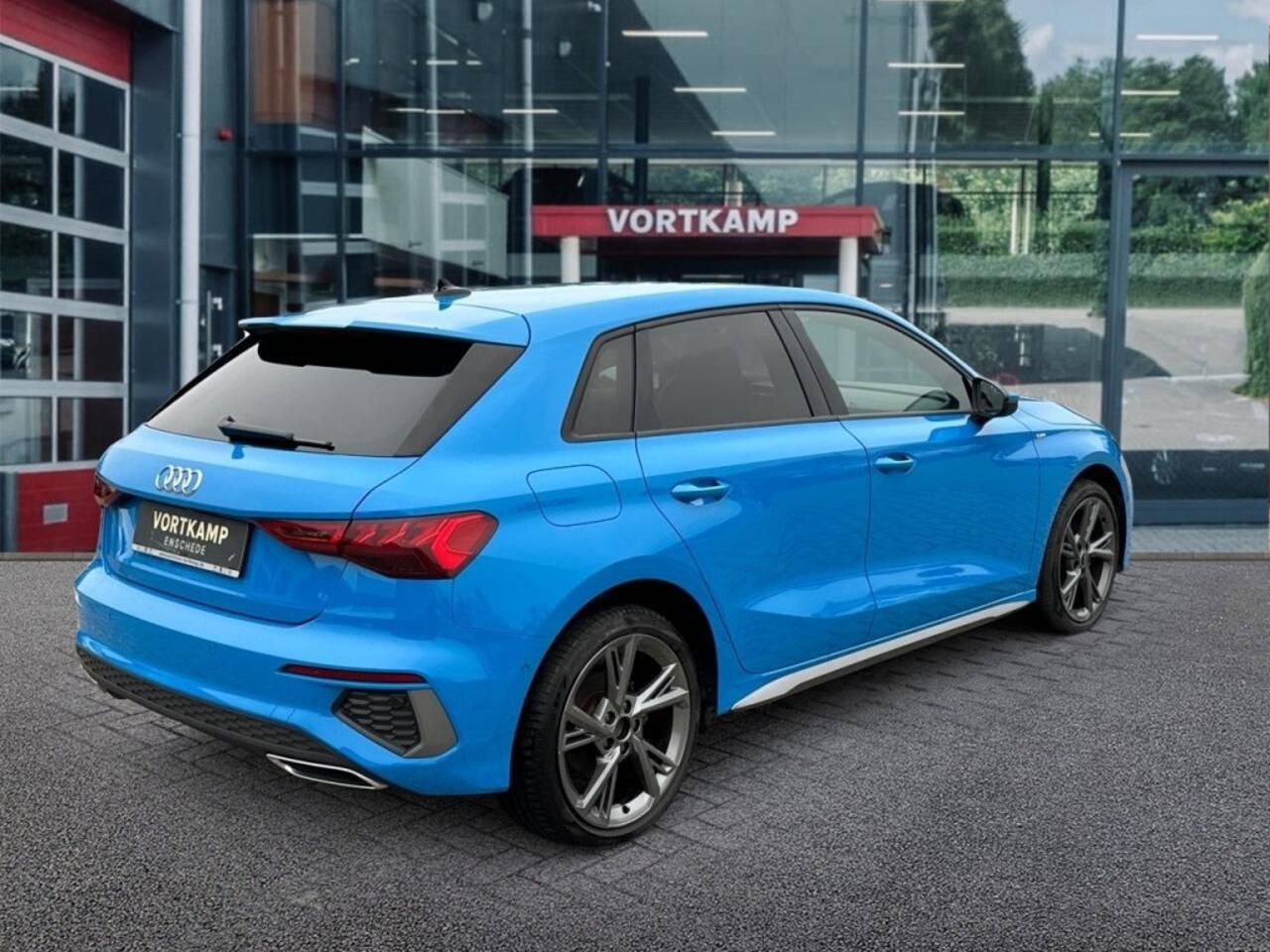 Audi A3 40 TFSIe S-LINE CAMERA/ACC/LED/STOELVERW