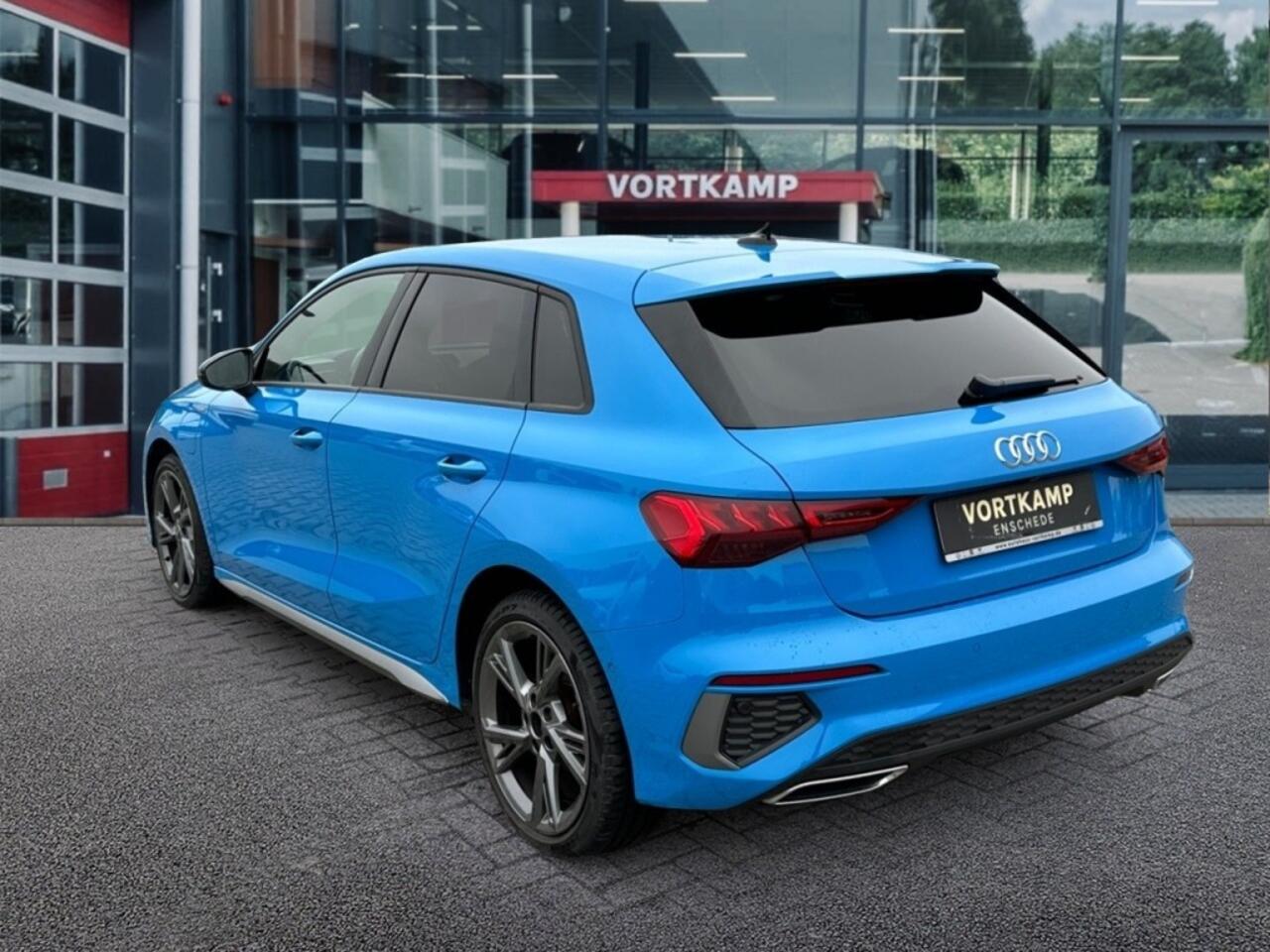 Audi A3 40 TFSIe S-LINE CAMERA/ACC/LED/STOELVERW
