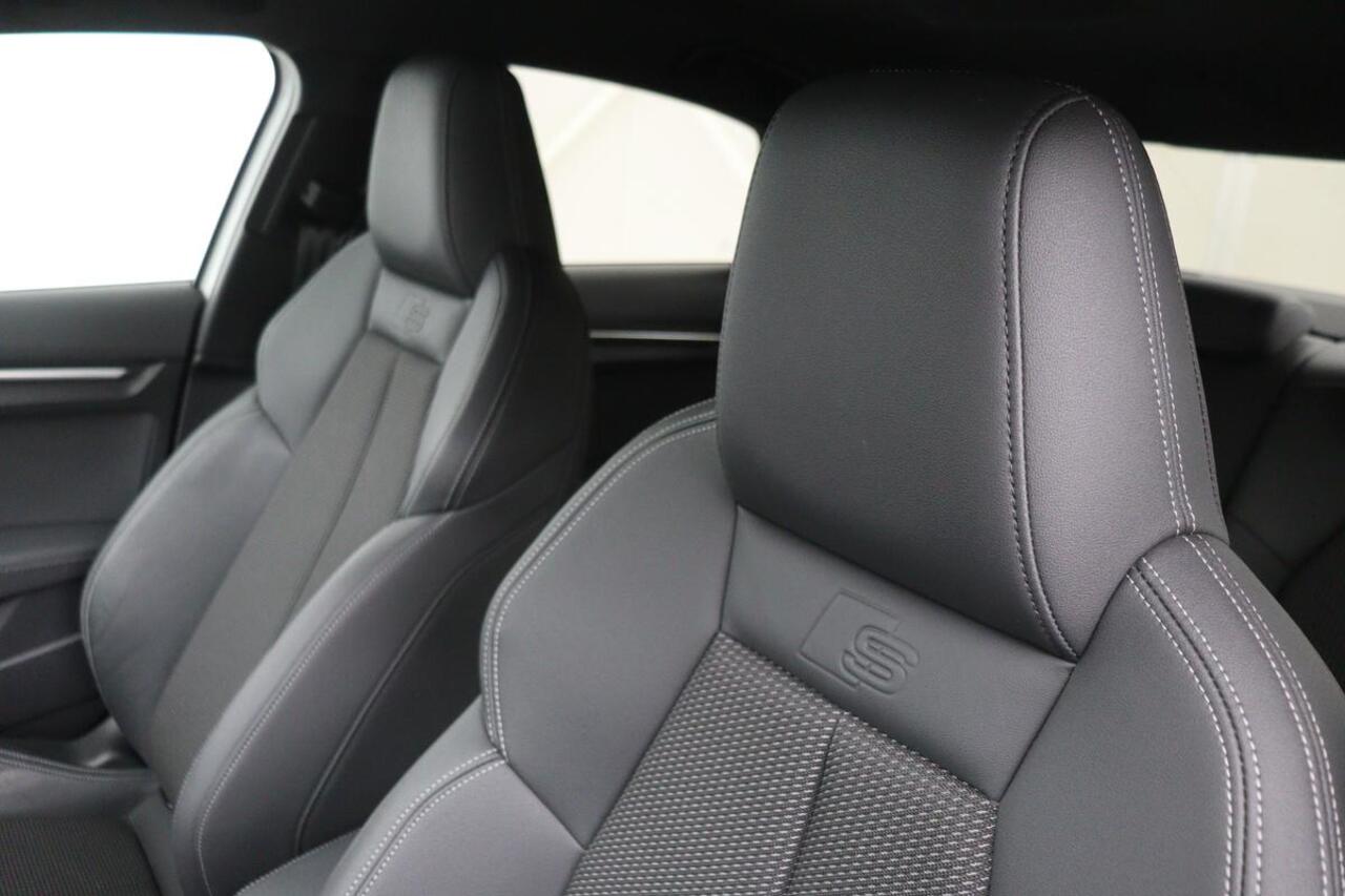 Audi A3 35 TFSI S edition | Adaptive cruise | Carplay | Sportstoelen | Virtual Cockpit | Full LED | Navigatie | Climate control | S Line