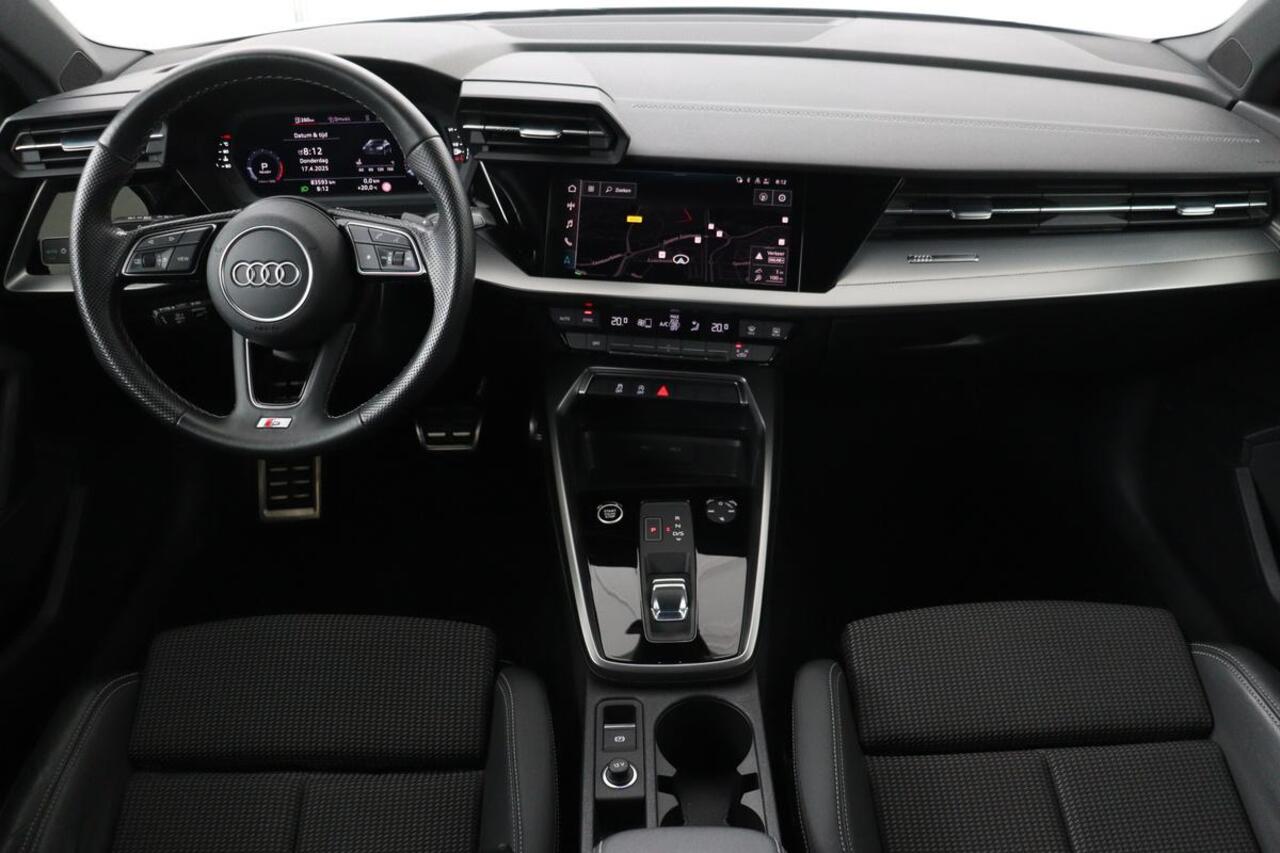 Audi A3 35 TFSI S edition | Adaptive cruise | Carplay | Sportstoelen | Virtual Cockpit | Full LED | Navigatie | Climate control | S Line