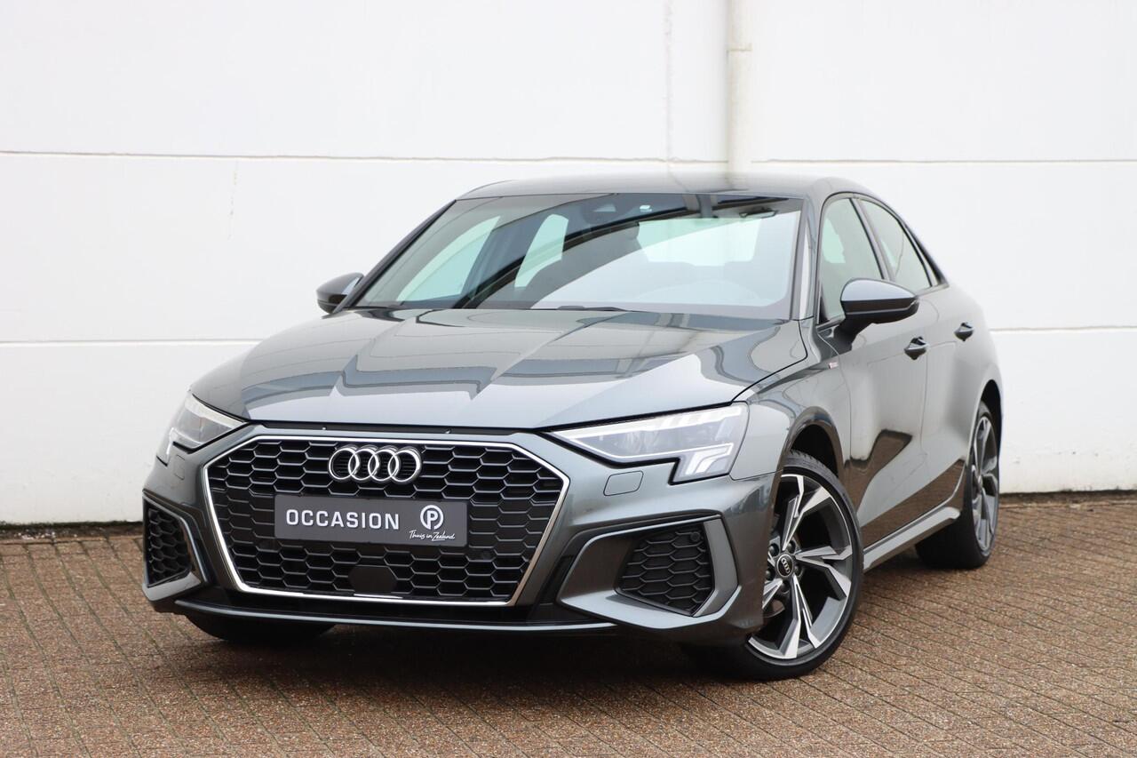 Audi A3 Limousine 35 TFSI S Edition 150pk Carplay | Camera | Parkassist | ACC