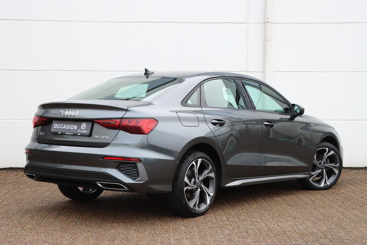 Audi A3 Limousine 35 TFSI S Edition 150pk Carplay | Camera | Parkassist | ACC