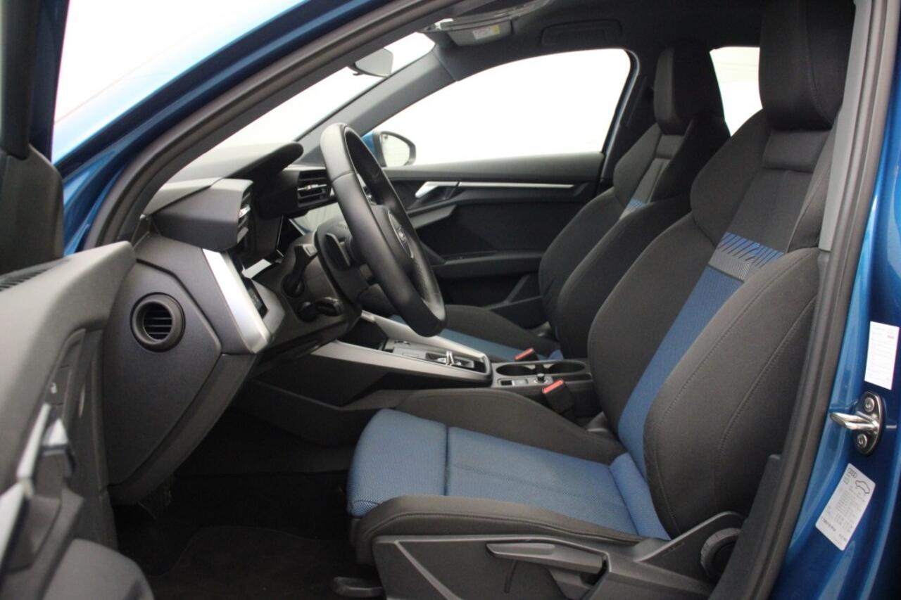 Audi A3 Sportback 30 TFSI Advanced edition Automaat - Carplay, Digitaal Cockpit, Cruise, Camera,