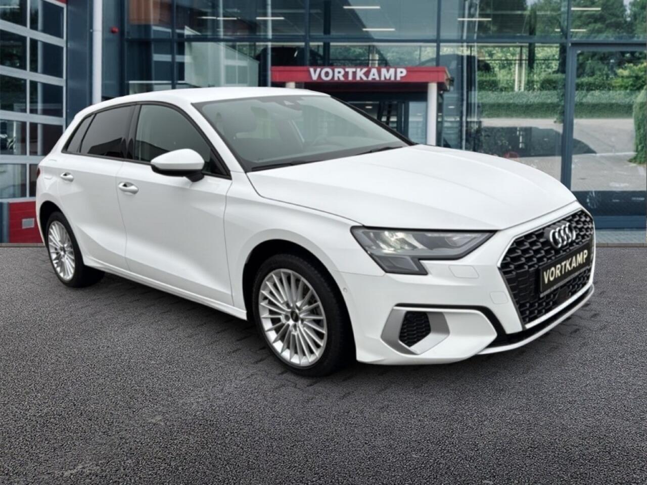 Audi A3 40 TFSIe ADVANCED PDC/ACC/STOELVERW/NAVI