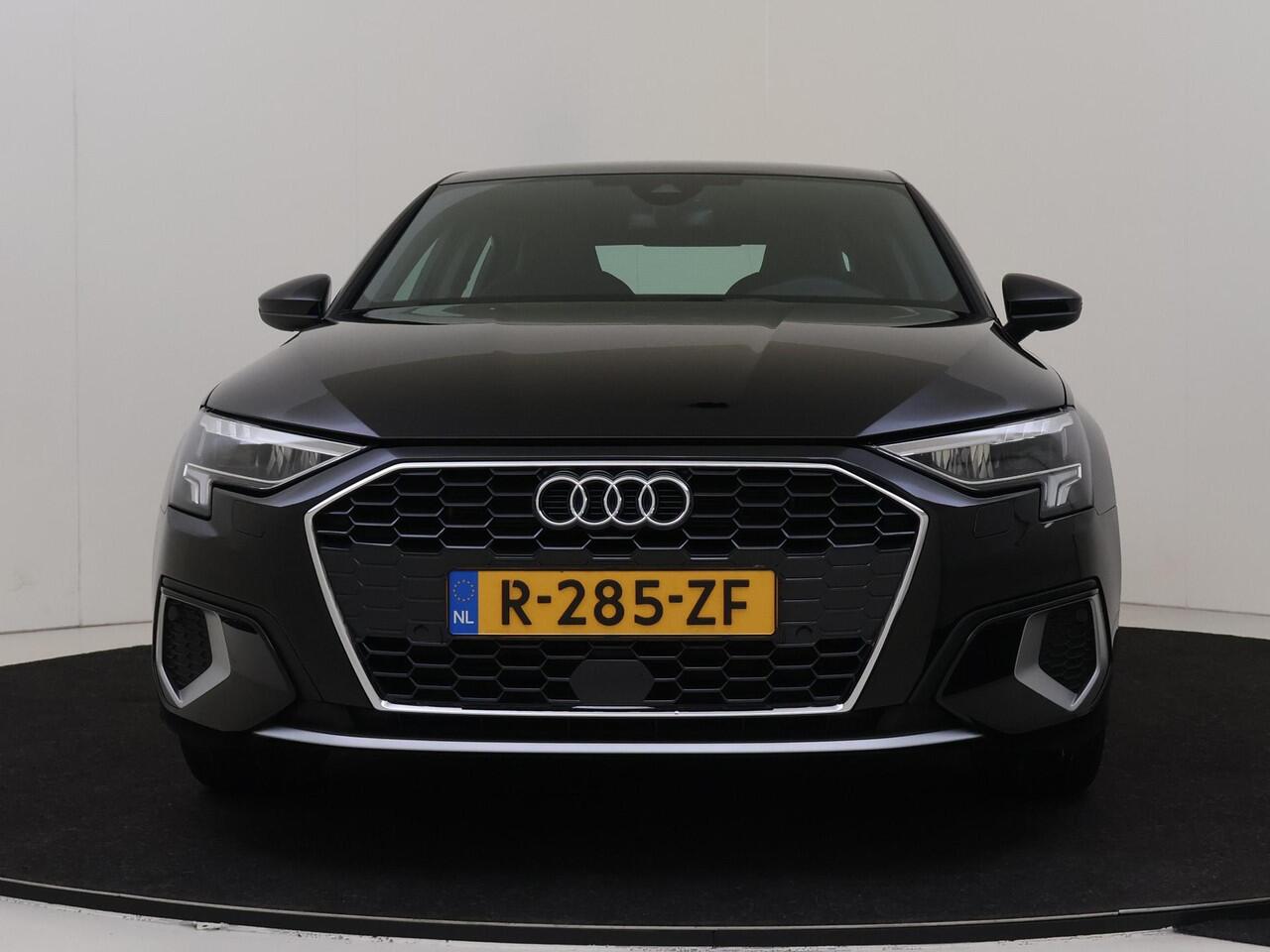 Audi A3 Limousine 30 TFSI Advanced edition | Lederen bekleding | Navigatie Plus | LED verlichting | Virtual cockpit | CarPlay | Draadloze telefoonlader |