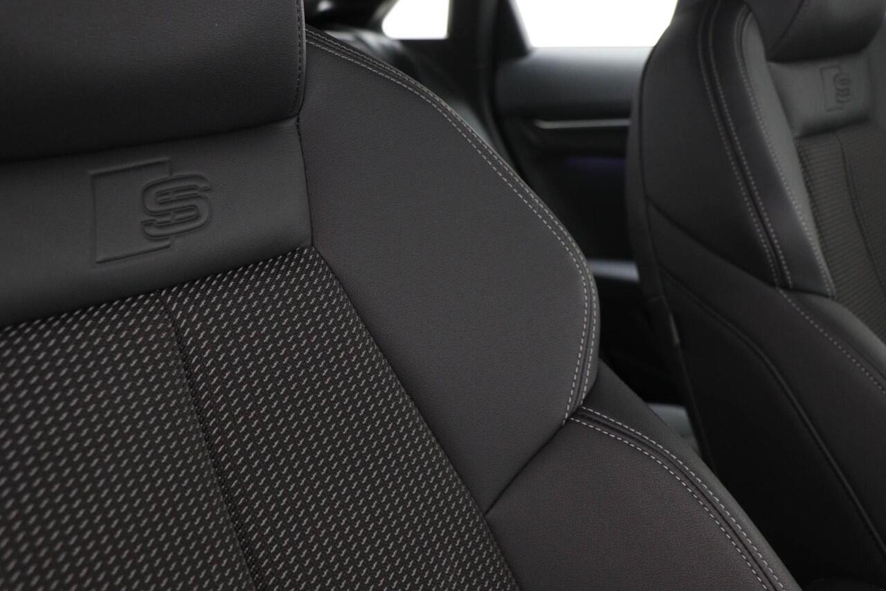 Audi A3 Limousine 30 TFSI S edition | VIRTUAL COCKPIT | CRUISE CONTROL ADAPTIEF | STOELVERWARMING