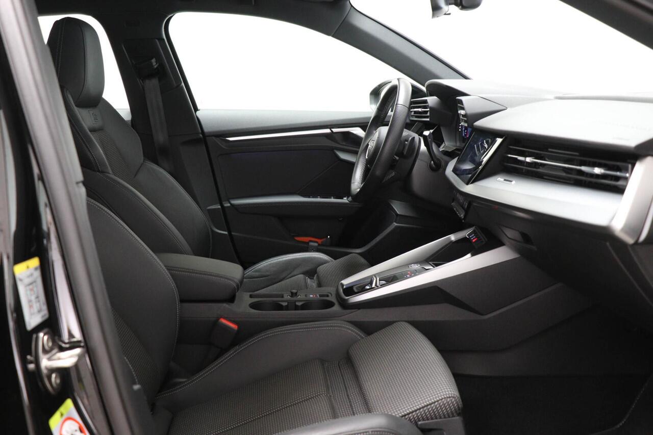 Audi A3 Limousine 30 TFSI S edition | VIRTUAL COCKPIT | CRUISE CONTROL ADAPTIEF | STOELVERWARMING