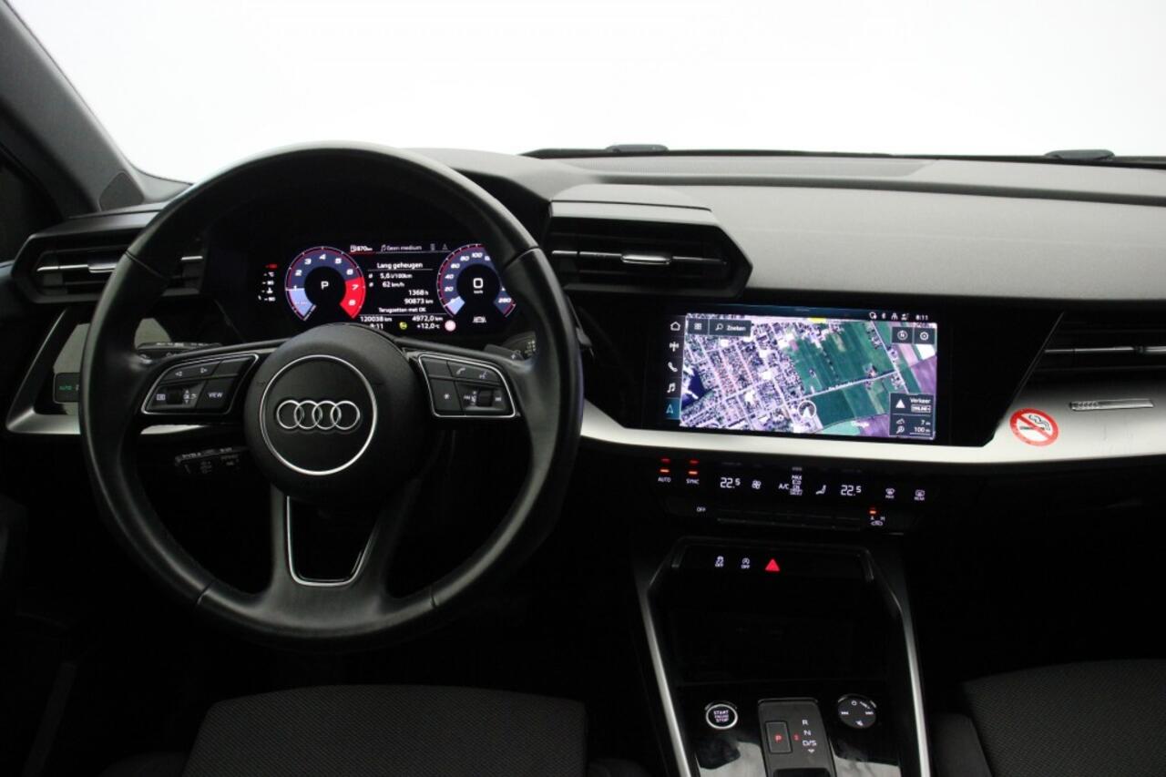Audi A3 Limousine 30 TFSI Advanced edition Automaat - Carplay, Navi, Digitaal Cockpit, Cruise, Clima