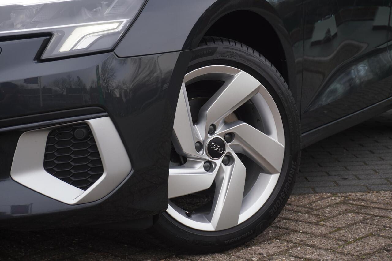 Audi A3 Limousine 30 TFSI Advanced edition | CARPLAY | CRUISE CTRL | SPORTSTOELEN | NAVI | VIRTUAL COCKPIT