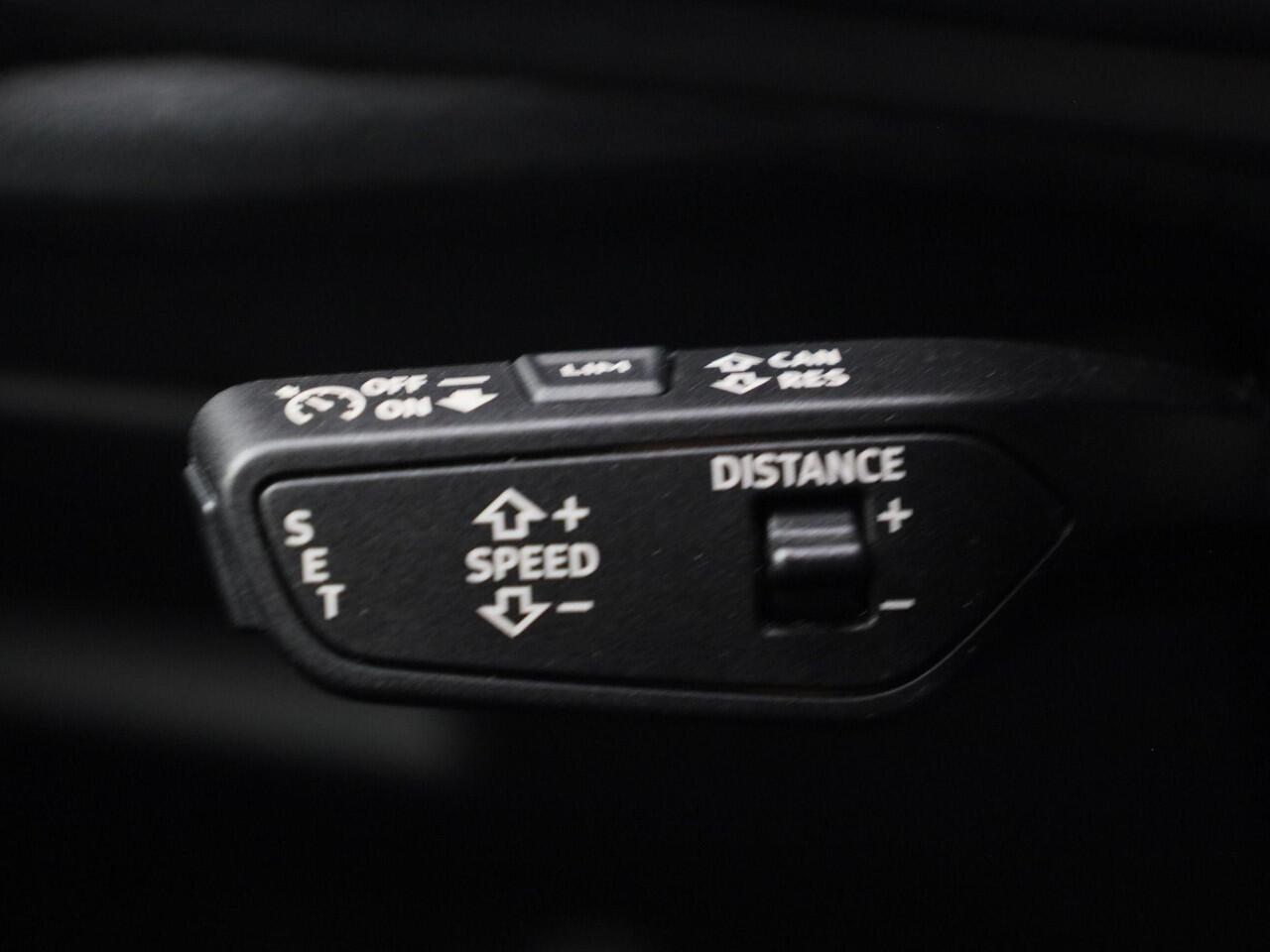 Audi A3 Limousine 35 TFSI/150PK S-tronic S Line · Sonos · Head-up display · Apple/Android · Leder/Alcantara · Camera · Garantie tot augustus 2029 of 100.000km